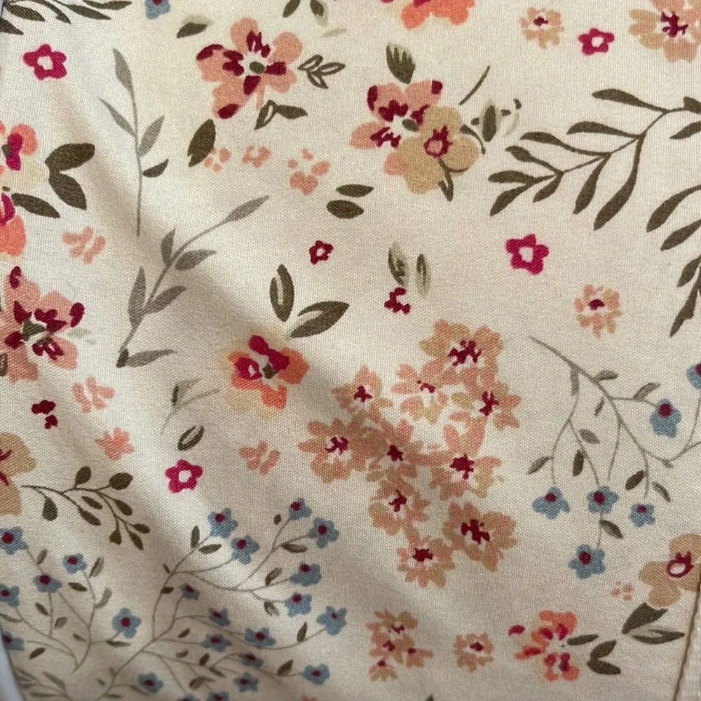 Forever 21 twin floral comforter